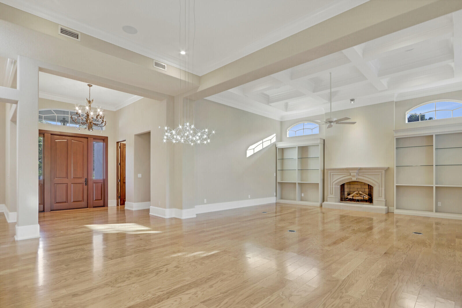 3572 Southeast Court Drive Stuart, FL 34997 - Photo 8 of 64 Great Room