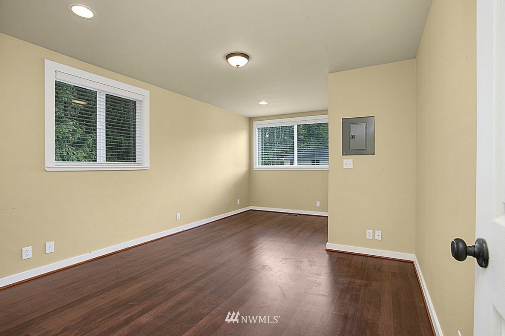 21407 9th Avenue Southeast Bothell, WA 98021 - Photo 6 of 16