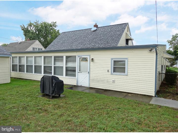 52 Gingerbush Road Levittown, PA 19057 - Photo 13 of 15 Exterior Back