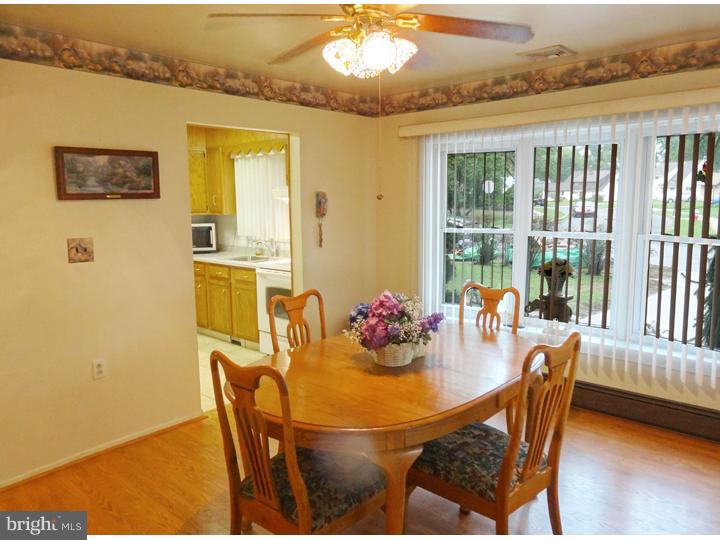 52 Gingerbush Road Levittown, PA 19057 - Photo 4 of 15 Dining Room