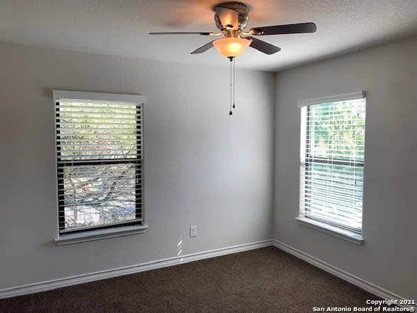 $1,650 | 1302 Garden Dusk, Unit 2, San Antonio, TX 78245