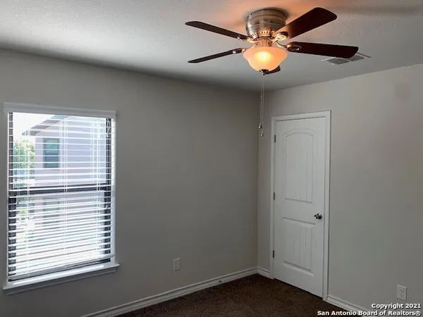 $1,650 | 1302 Garden Dusk, Unit 2, San Antonio, TX 78245