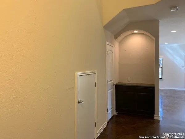 $1,650 | 1302 Garden Dusk, Unit 2, San Antonio, TX 78245