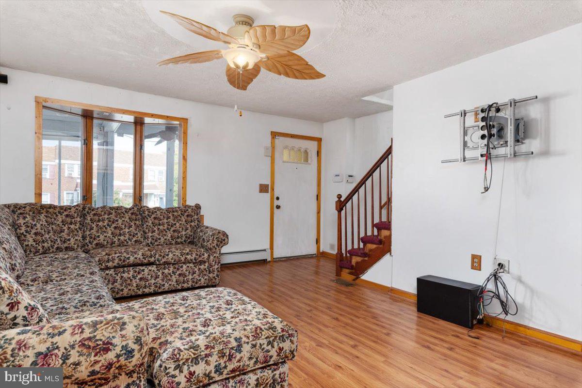 203 West Meadow Road Baltimore, MD 21225 - Photo 8 of 31