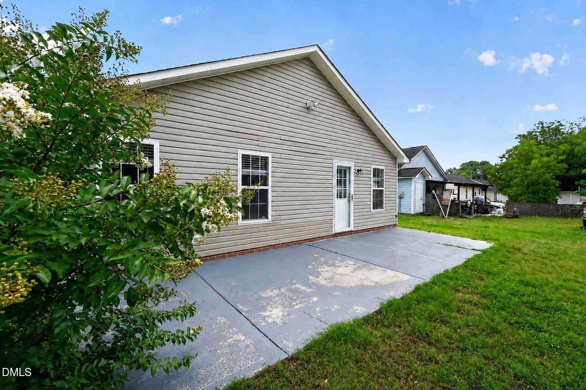 904 Rauhut Street Burlington, NC 27217 - Photo 34 of 38 Rear View