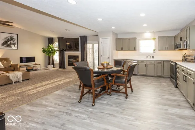 $295,000 | 7118 White Oak Trail, Indianapolis, IN 46236