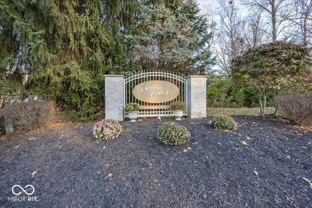 $295,000 | 7118 White Oak Trail, Indianapolis, IN 46236