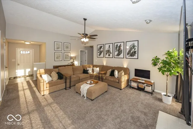 $295,000 | 7118 White Oak Trail, Indianapolis, IN 46236