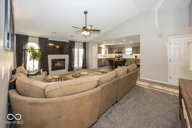 $295,000 | 7118 White Oak Trail, Indianapolis, IN 46236