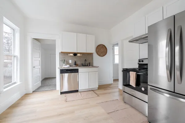 $399,999 | 1014 West Spofford Avenue, Spokane, WA 99205