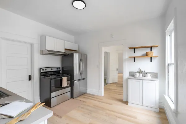 $399,999 | 1014 West Spofford Avenue, Spokane, WA 99205