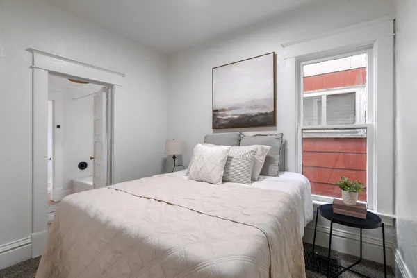 $399,999 | 1014 West Spofford Avenue, Spokane, WA 99205