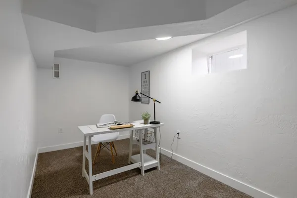 $399,999 | 1014 West Spofford Avenue, Spokane, WA 99205