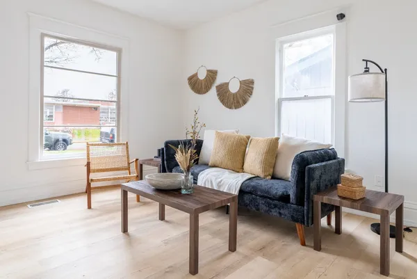 $399,999 | 1014 West Spofford Avenue, Spokane, WA 99205