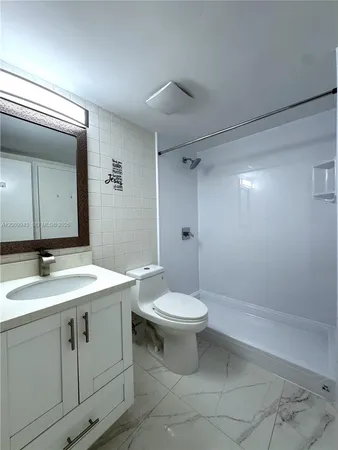 $2,700 | 13640 Southwest 102nd Lane, Unit 13640, Miami, FL 33186