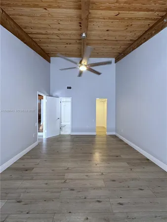 $2,700 | 13640 Southwest 102nd Lane, Unit 13640, Miami, FL 33186