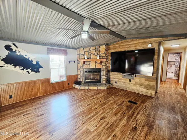 $275,000 | 144 Harlan Davis Road, Lumberton, MS 39455