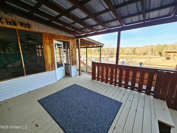 $275,000 | 144 Harlan Davis Road, Lumberton, MS 39455