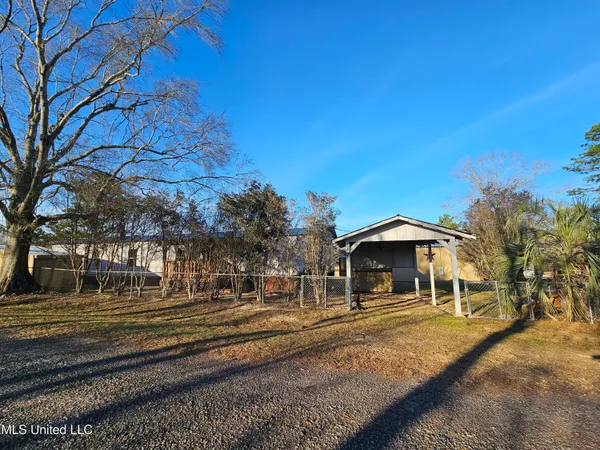 $275,000 | 144 Harlan Davis Road, Lumberton, MS 39455