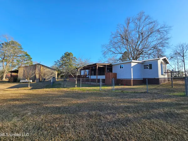 $275,000 | 144 Harlan Davis Road, Lumberton, MS 39455