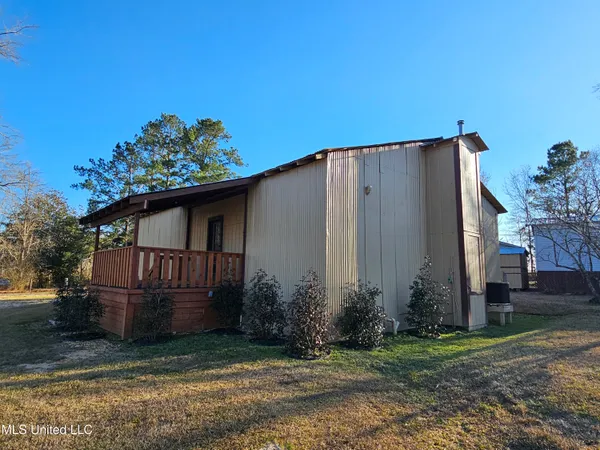 $275,000 | 144 Harlan Davis Road, Lumberton, MS 39455