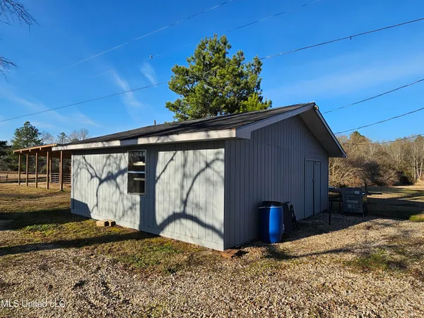 $275,000 | 144 Harlan Davis Road, Lumberton, MS 39455