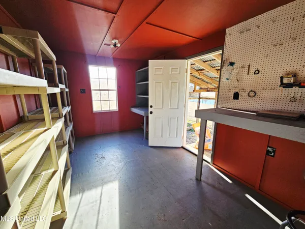 $275,000 | 144 Harlan Davis Road, Lumberton, MS 39455