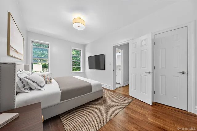 $318,000 | 811 Walton Avenue, Unit C15 | Concourse Village