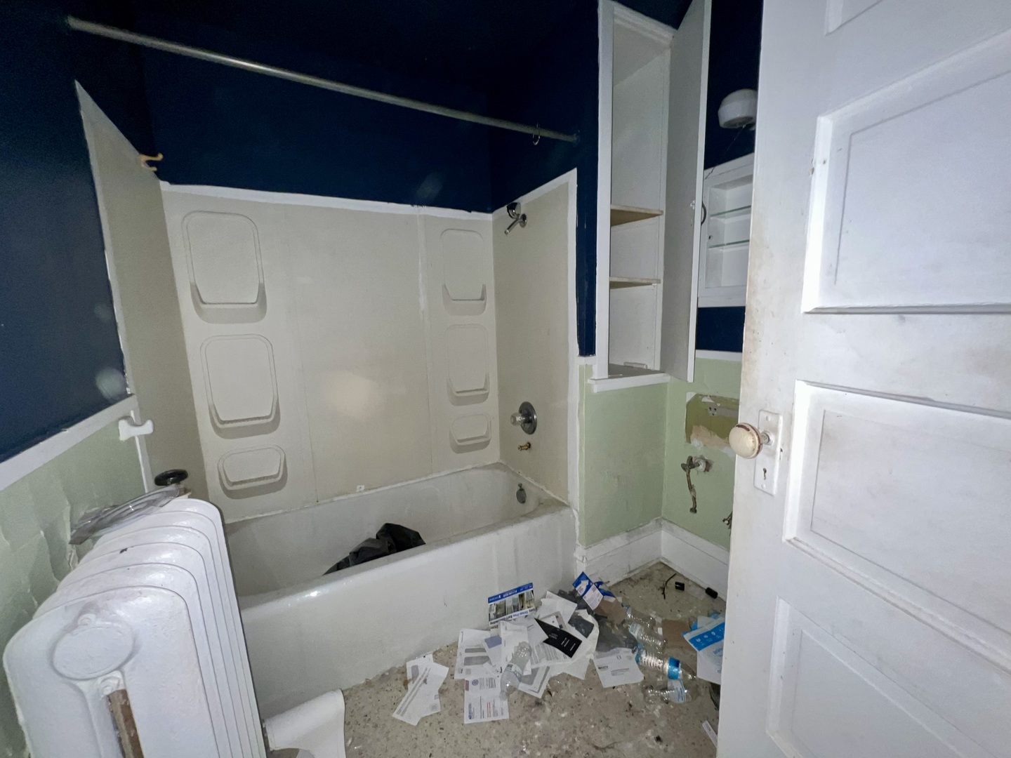 233 North Edward Street Decatur, IL 62522 - Photo 27 of 31 a bathroom with a sink toilet and shower