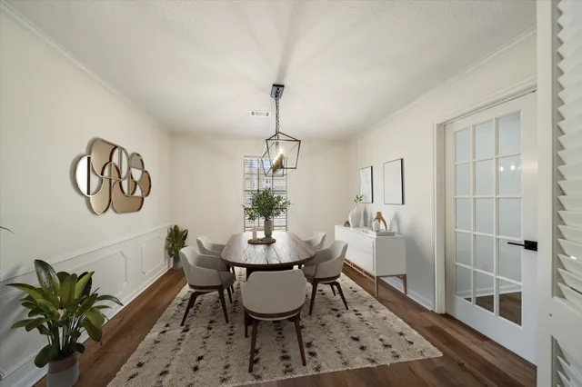 $2,375 | 3518 Cave Springs Drive, Kingwood, TX 77339