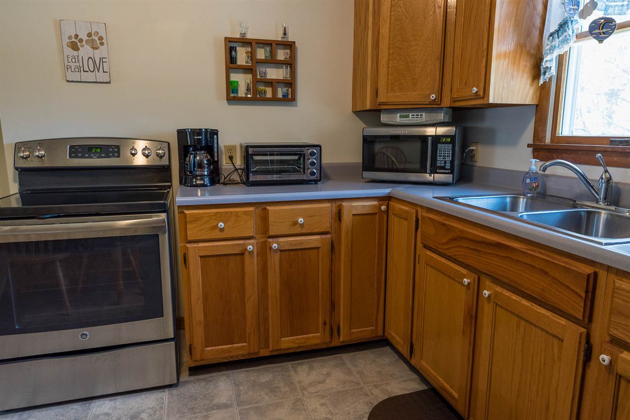 155 Staniford Road Burlington, VT 05408 - Photo 4 of 26 Gallery Image 4