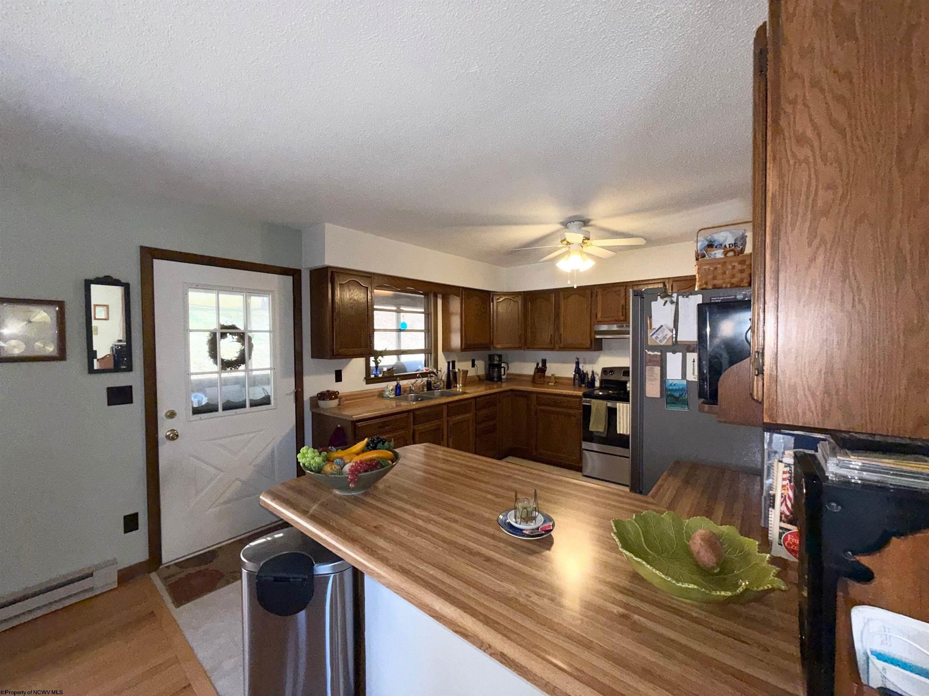 344 Harpertown Road Elkins, WV 26241 - Photo 9 of 44 Gallery Image 9