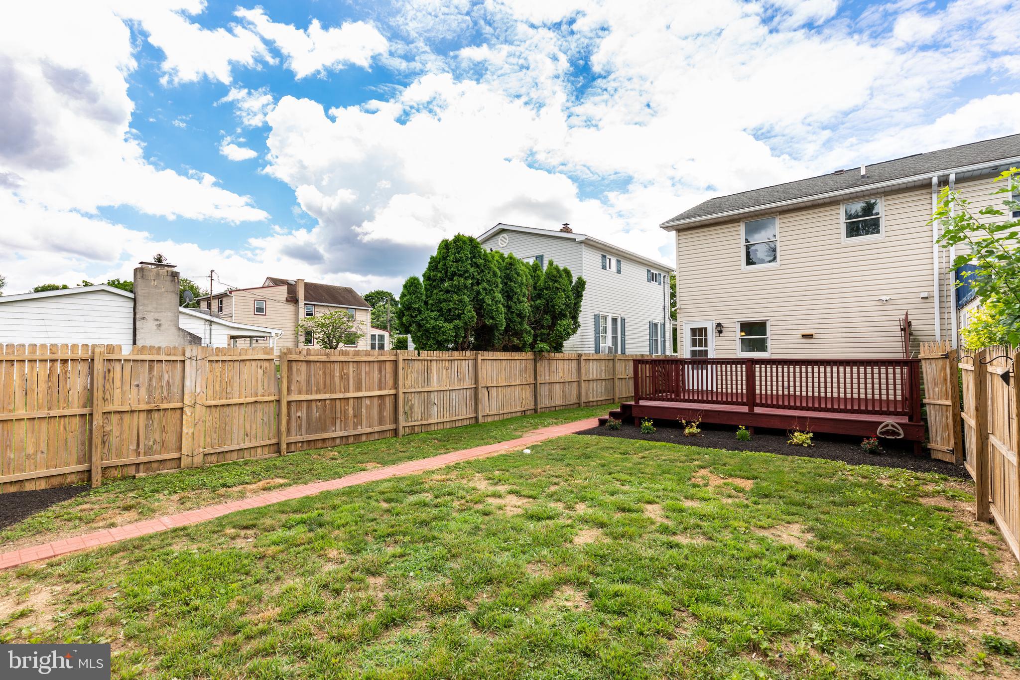110 Beck Mill Road Hanover, PA 17331 - Photo 27 of 28 Large level fenced in yard