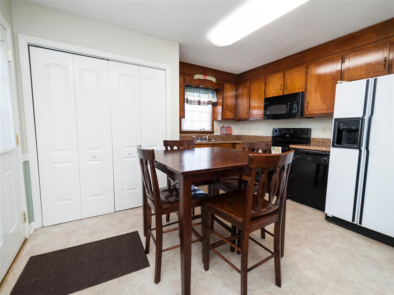 106 Blueberry Lane Inman, SC 29349 - Photo 2 of 31