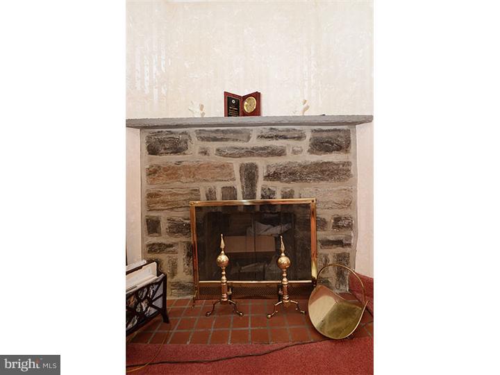 301 South State Road Upper Darby, PA 19082 - Photo 4 of 14 Fireplace