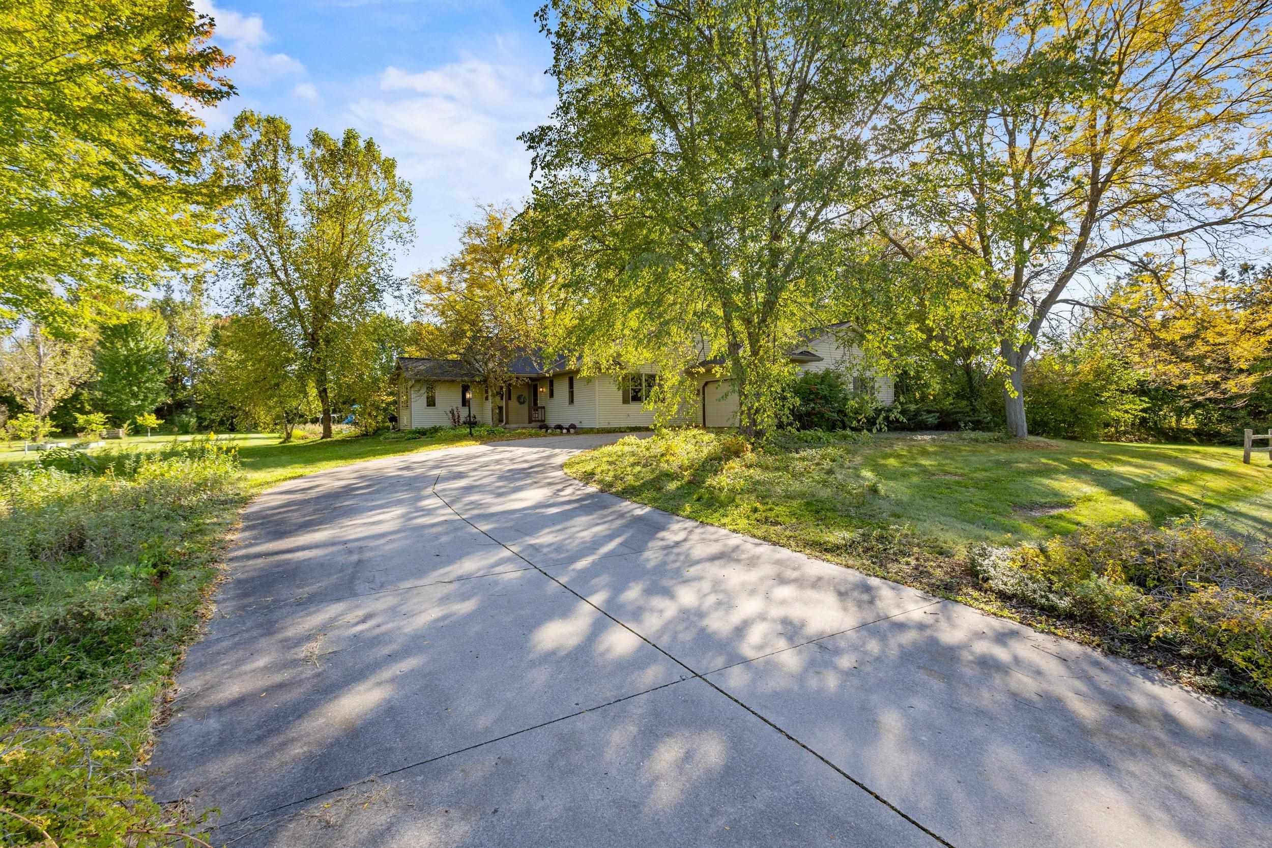 W3291 Schaefer Road Belleville, WI 53508 - Photo 47 of 52 Gallery Image 47
