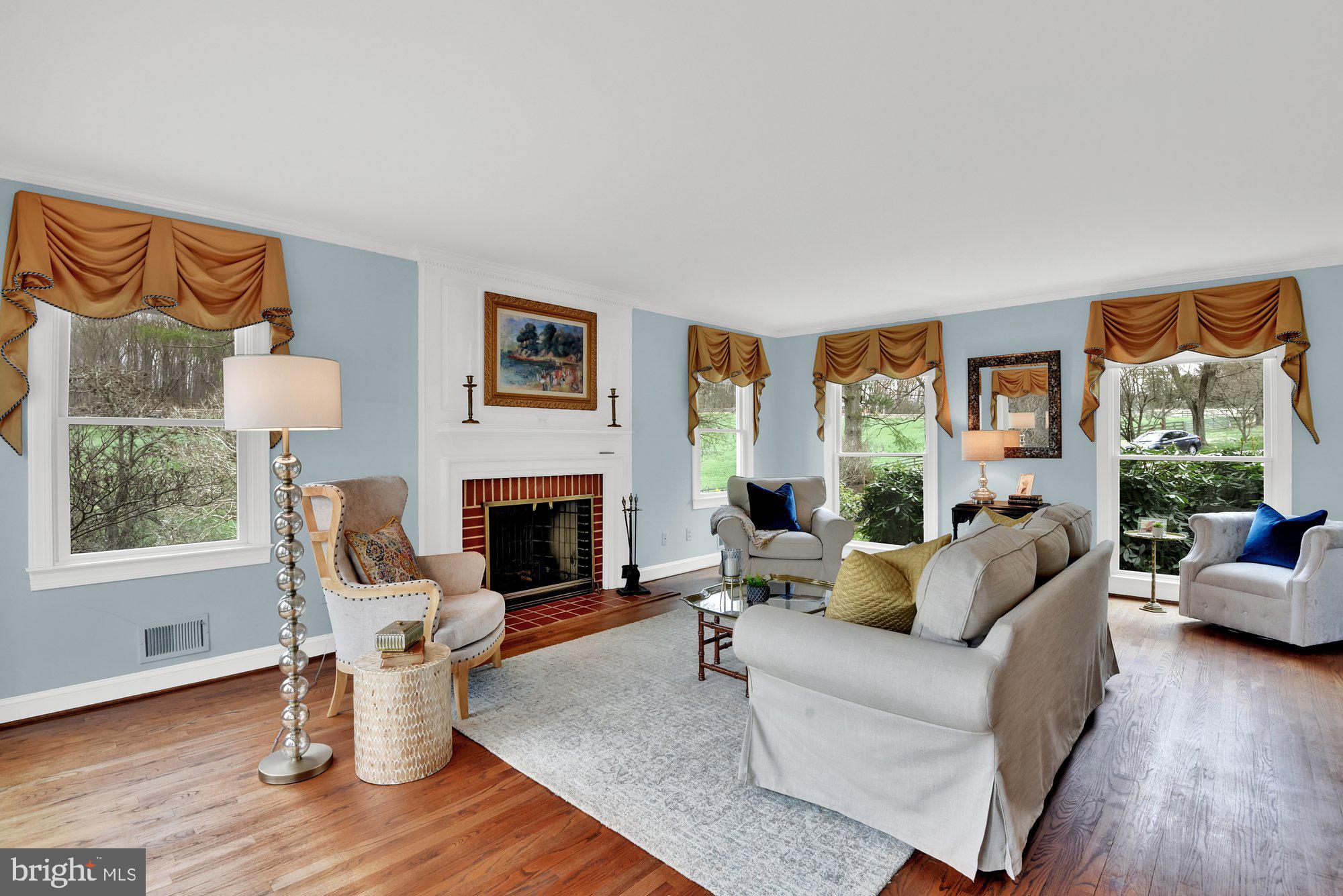 16429 Yeoho Road Sparks, MD 21152 - Photo 11 of 39 Large living room with fireplace