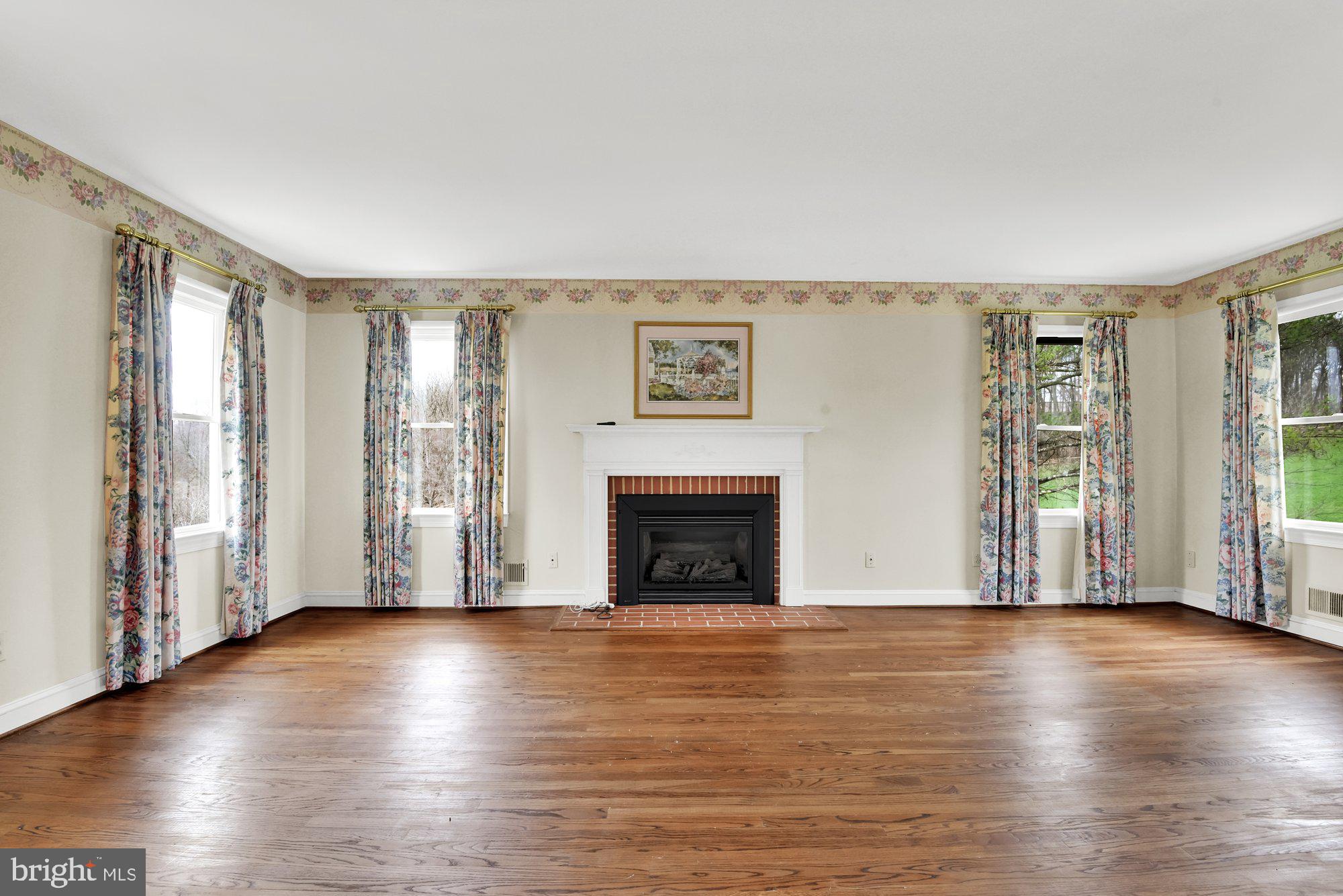 16429 Yeoho Road Sparks, MD 21152 - Photo 23 of 39 Primary Bedroom