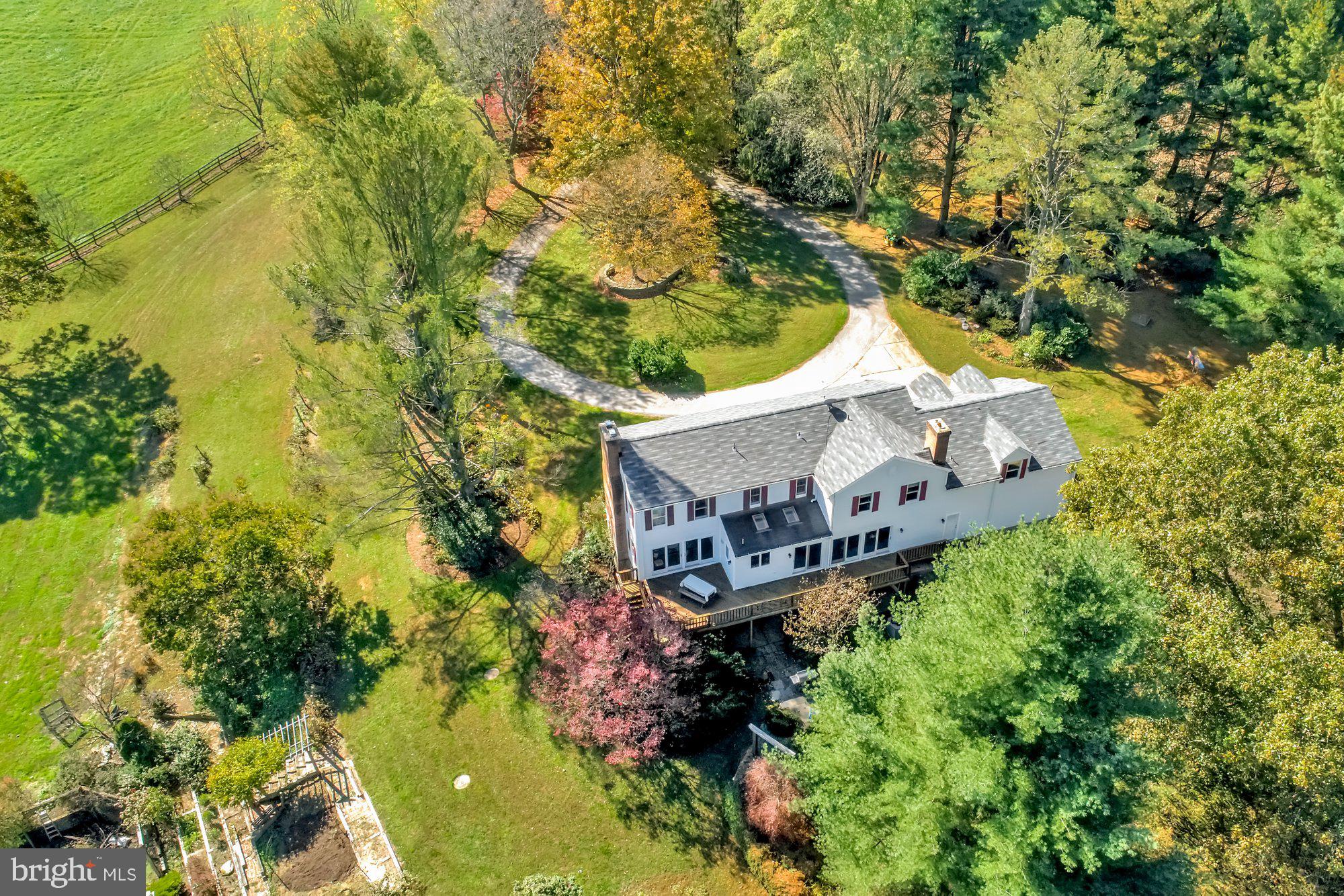 16429 Yeoho Road Sparks, MD 21152 - Photo 9 of 39 Nicely sited with circular drive