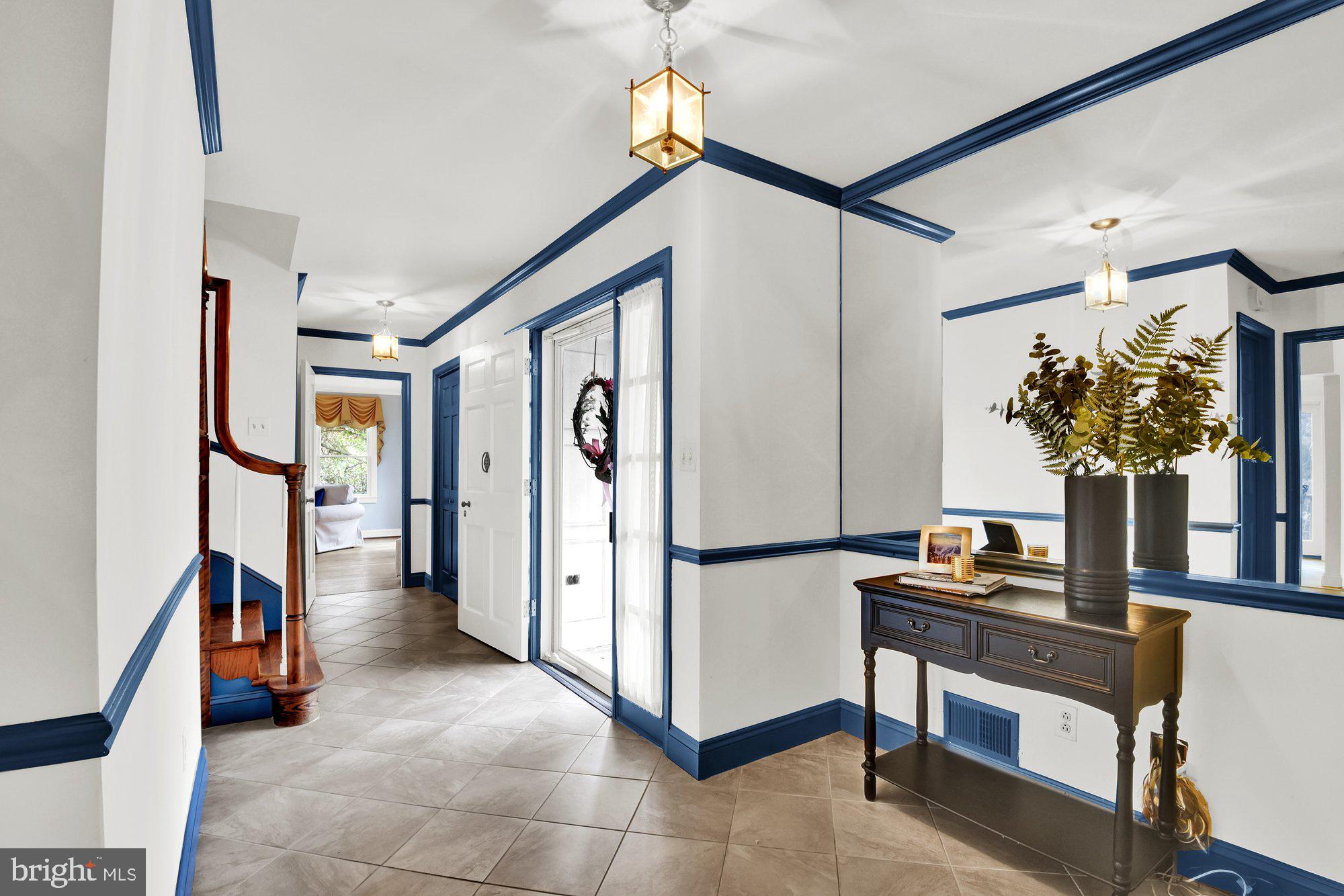 16429 Yeoho Road Sparks, MD 21152 - Photo 10 of 39 Spacious foyer