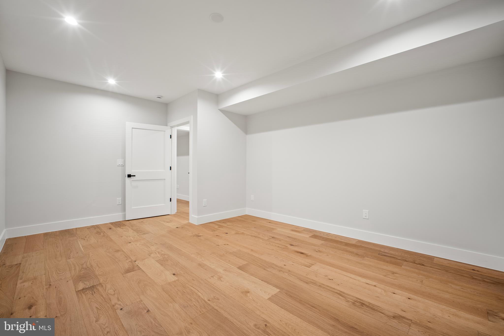 8023 Lewinsville Road McLean, VA 22102 - Photo 57 of 70