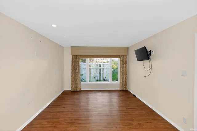 $374,900 | 5 St Joseph Manor, Elkhart, IN 46516