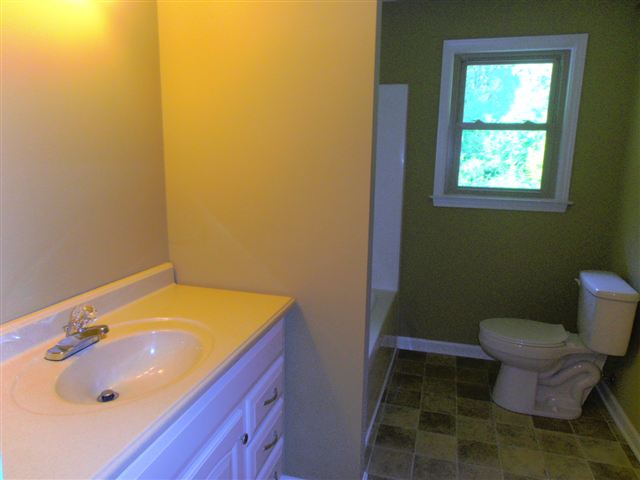 115 Hillview Circle Anderson, SC 29621 - Photo 4 of 25 Gallery Image 4