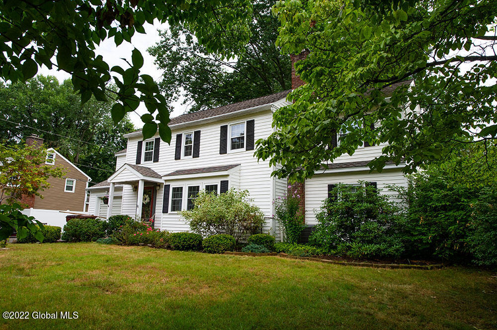 20 Albin Road Bethlehem, NY 12054 - Photo 2 of 35 2