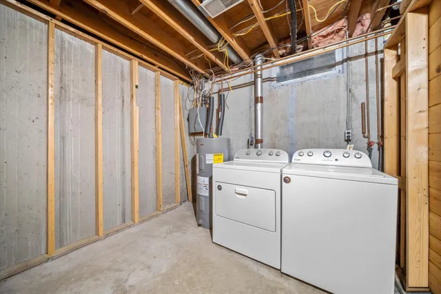 $185,000 | 105 Elizabeth Street, Milltown, WI 54858