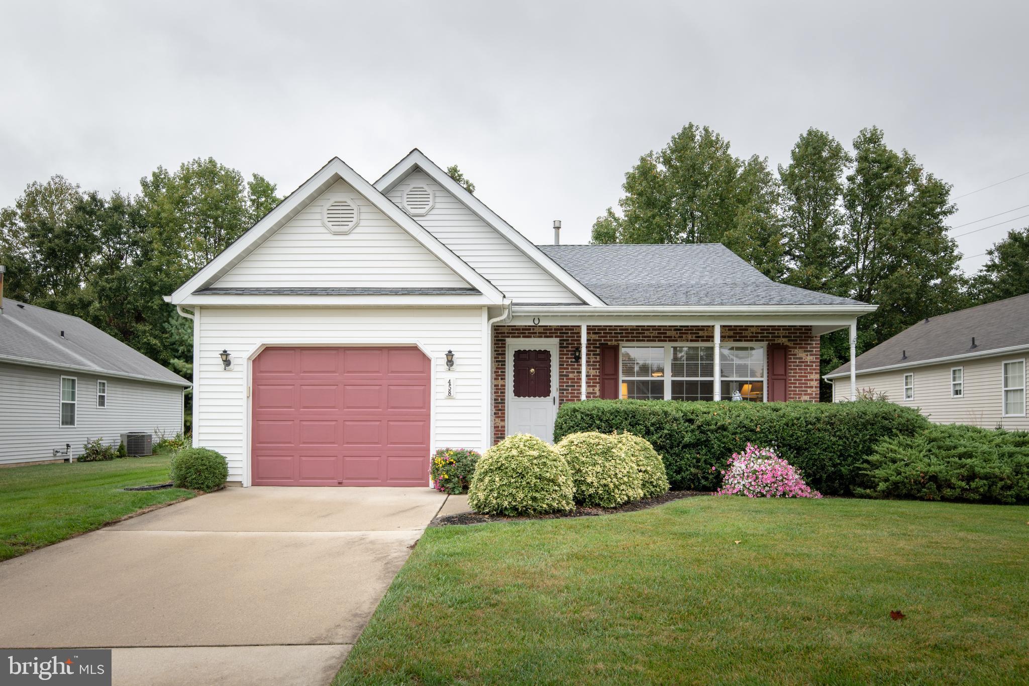 458 Country Way Mickleton, NJ 08056 - Photo 1 of 25 Gallery Image 1