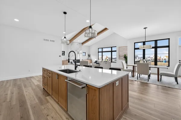 $1,269,500 | 1403 Atlas, Waunakee, WI 53597