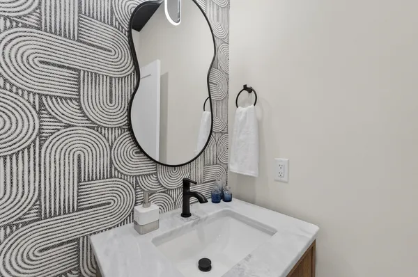 $1,269,500 | 1403 Atlas, Waunakee, WI 53597