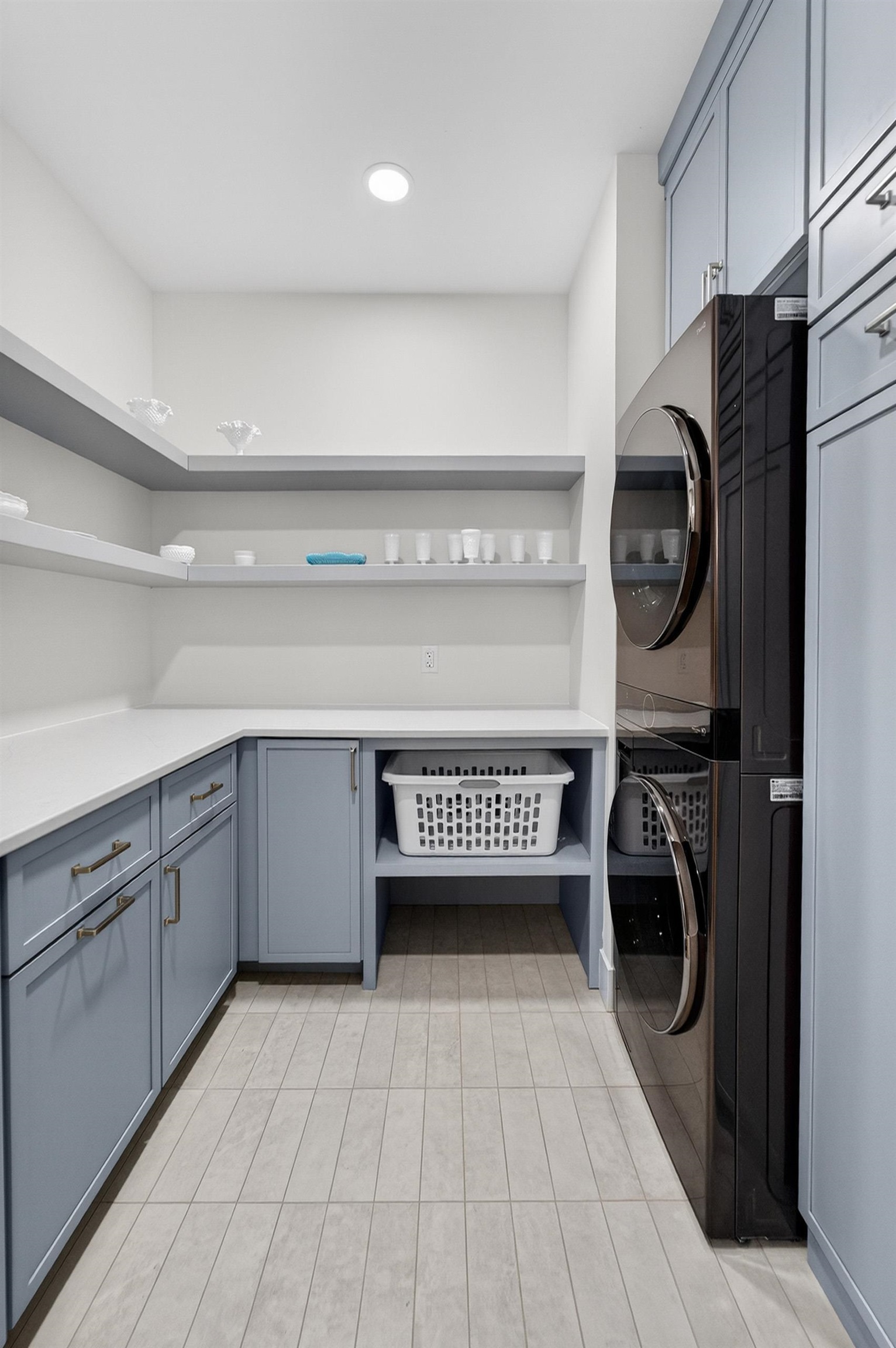 1403 Atlas Middleton, WI 53597 - Photo 28 of 74