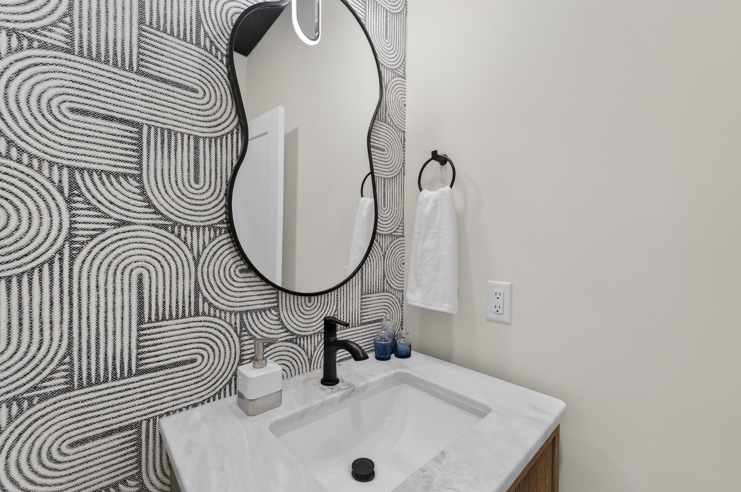 1403 Atlas Middleton, WI 53597 - Photo 31 of 74